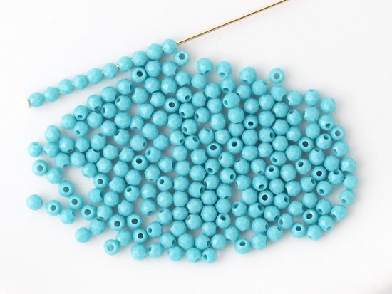 <img class='new_mark_img1' src='https://img.shop-pro.jp/img/new/icons5.gif' style='border:none;display:inline;margin:0px;padding:0px;width:auto;' />turquoise blue round cut beads 2mm