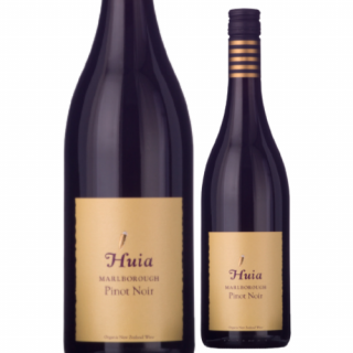 ե ԥΥΥ / Huia Pinot Noir 