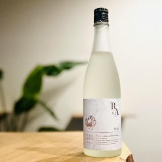 ˱ AssemblageWHITE & BRONZE 2025720ml