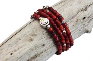  WHITE HEART BEADS  NECKLAS  Color-Red