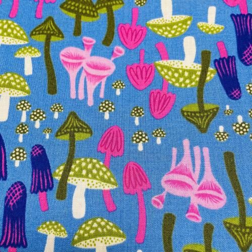 <img class='new_mark_img1' src='https://img.shop-pro.jp/img/new/icons1.gif' style='border:none;display:inline;margin:0px;padding:0px;width:auto;' />MODA FABRICS  Ruby Star  Hello Alice  Τ֥롼