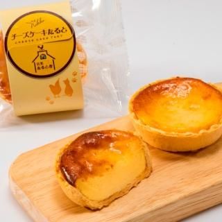 チーズケーキたると