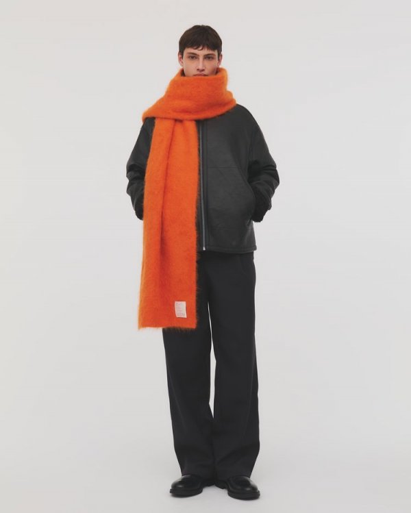 MUFFLER L (Tangerine Orange)