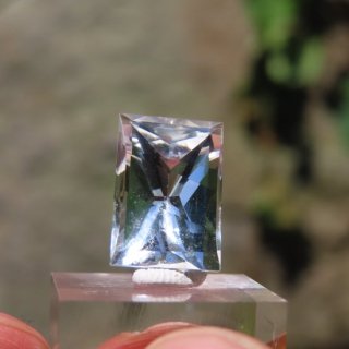 ガネーシュヒマール産 シングルポイント 69.9g｜Mabolocci Crystal｜ヒマラヤ水晶専門店 マボロシ