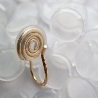 オーダーパーツ(イヤーカフAタイプさざれ石)　ハンドメイド　レジン　1点399円 イヤーカフパーツ - アクセサリーパーツ・ハンドメイド資材専門