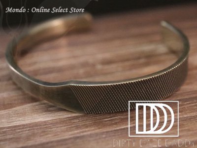 Rasp Bangle -BRASS | db-7 | Dirty Daze Daddy | 公式通販 - Mondo online store cm  ec