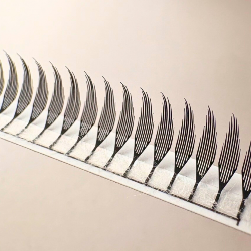 <img class='new_mark_img1' src='https://img.shop-pro.jp/img/new/icons1.gif' style='border:none;display:inline;margin:0px;padding:0px;width:auto;' />Wing Lash Extensions  ե꡼󥰡ơuyu