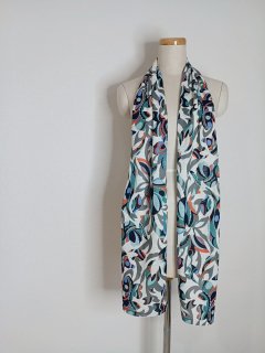 Unisex geometric flower print scarf