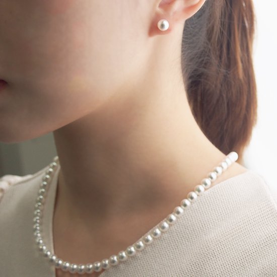 あこや無調色5.5X5mm越物ネックレス&ピアス | 夏を二度越す美しい真珠セット - 【公式SHOP】Nishinori Pearl Japan