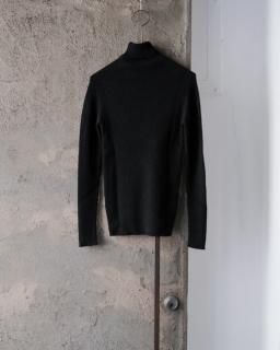 Nikki ESSENTIAL PIECES / Cashmere Silk Rib Turtleneck col.Black