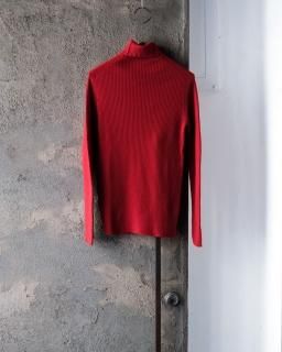 Nikki ESSENTIAL PIECES / Cashmere Silk Rib Turtleneck col.Red