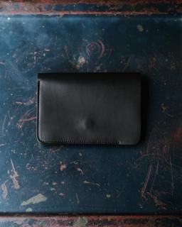 forme / Short Wallet (BabyCalf  BabyCalf) col.Black