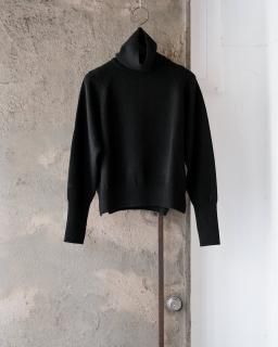 Nikki ESSENTIAL PIECES / All-yak Turtleneck col.Black  Navy