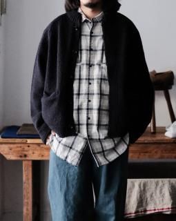 Nikki ESSENTIAL PIECES / Wool Slub Yarn Knit Blouson (Unisex) col.Navy  Brown