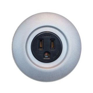 ROUND OUTLET+earth