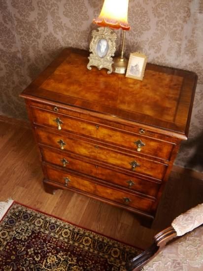 アントステラ パイン材 4ドロワーバチェラーズチェスト 3段チェスト 焼き印あり アントステラ パイン材 4ドロワーバチェラーズチェスト 3段