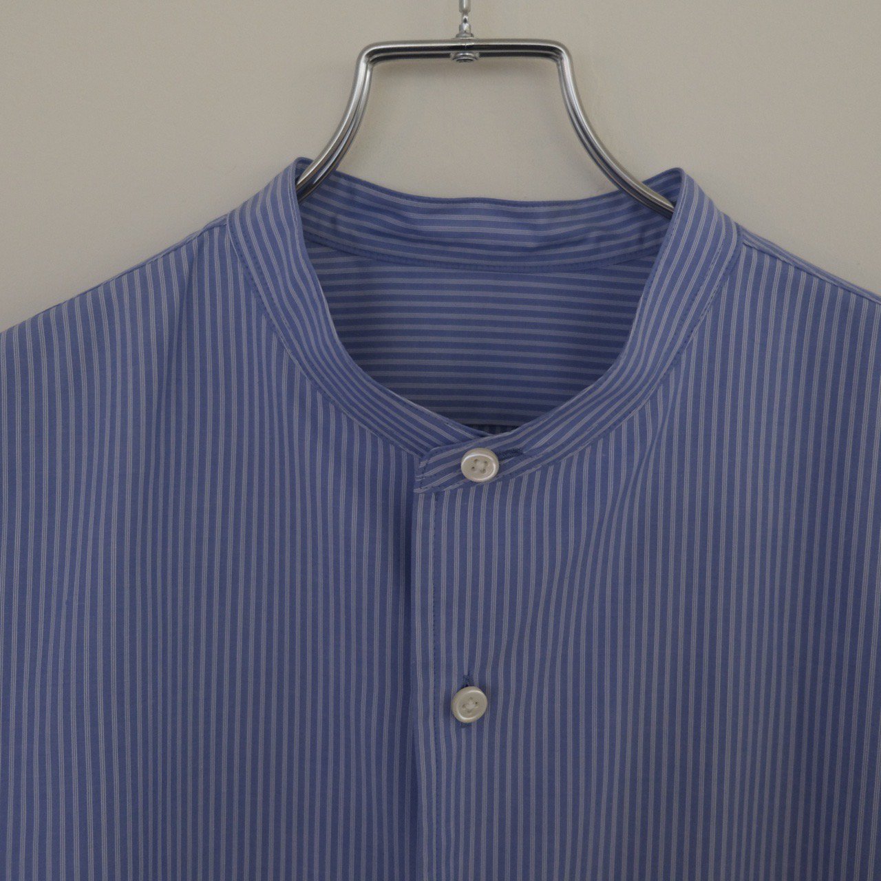 un/unbient (アン) / STAND COLLAR SHIRT(ブルーストライプ）