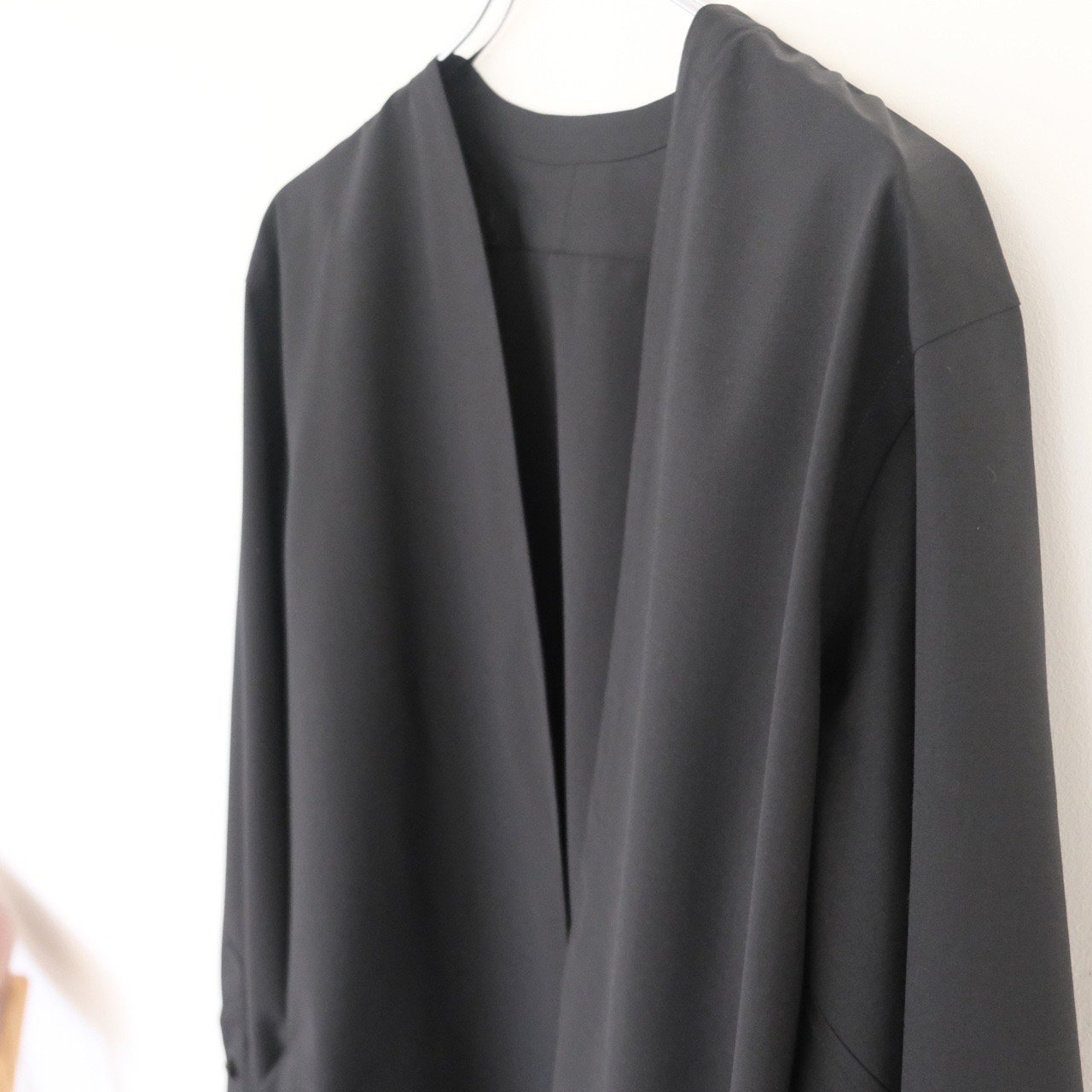 un/unbient (アン) / V-NECK PULLOVER SHIRT(Black)