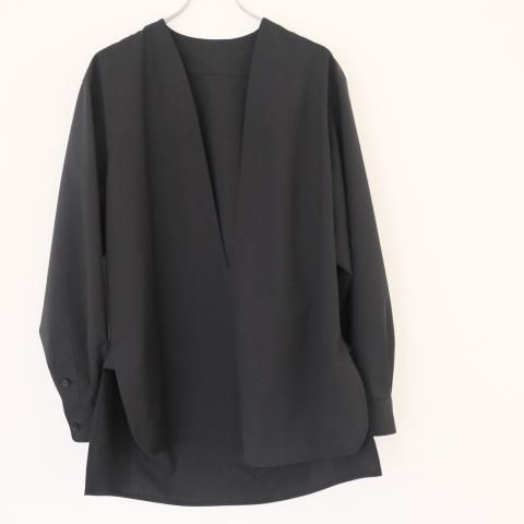 un/unbient  V-NECK PULLOVER SHIRT (Black)