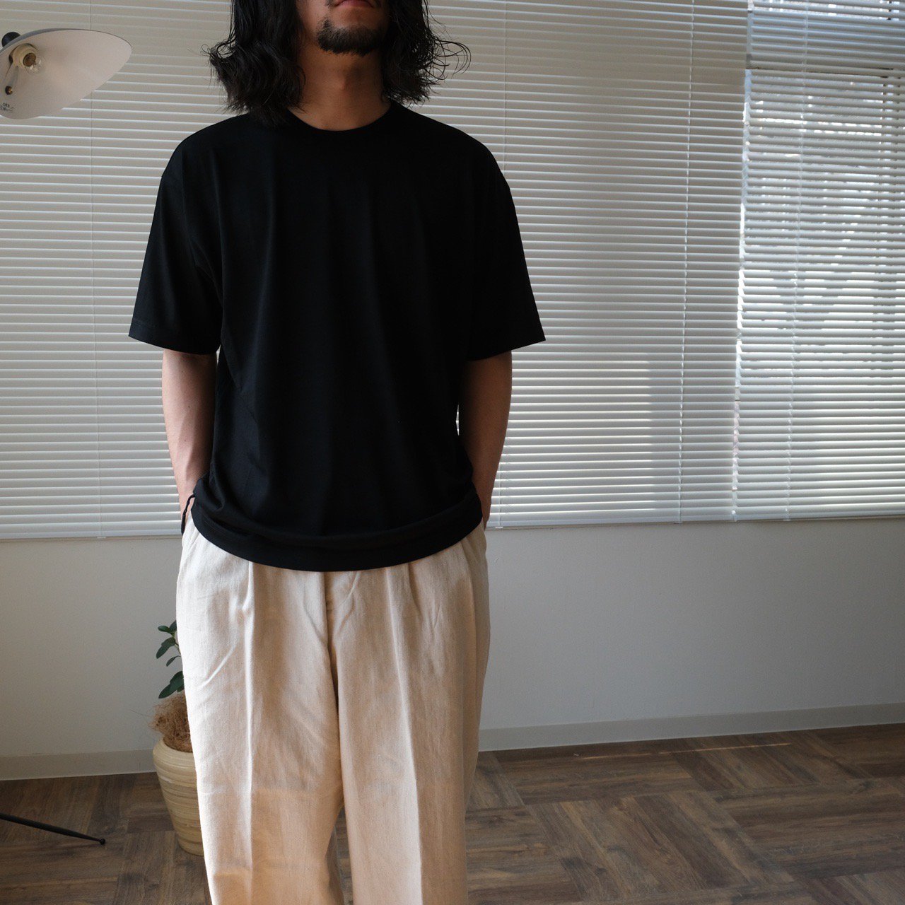 un/unbient (アン) / washable wool crew neck cutsew（2 colors）