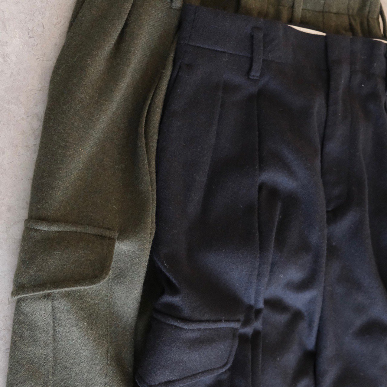 KICS DOCUMENT.(キクスドキュメント) / WOOL DOUBLE TUCK CARGO PT (2 colors)