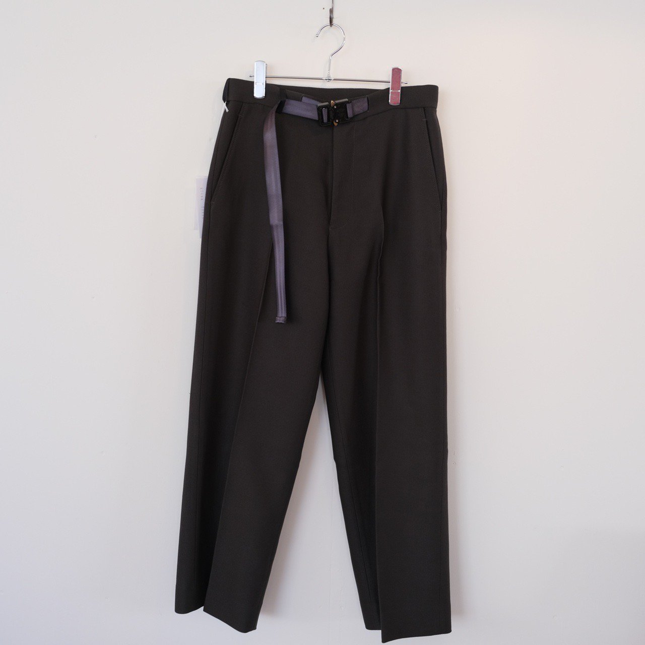 un/unbient(アン アンビエント）/ Belted Pants (2 colors)