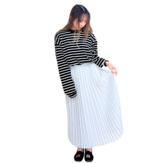 <img class='new_mark_img1' src='https://img.shop-pro.jp/img/new/icons65.gif' style='border:none;display:inline;margin:0px;padding:0px;width:auto;' />ITOCHI half way accordion pleated skirt 5.0.0<br>Ice Gray
