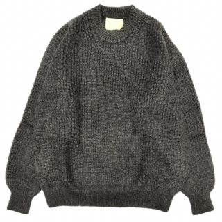 <img class='new_mark_img1' src='https://img.shop-pro.jp/img/new/icons65.gif' style='border:none;display:inline;margin:0px;padding:0px;width:auto;' />INNAT<br>KID MOHAIR SWEATER<br>Black