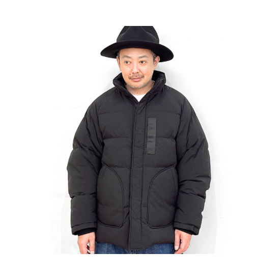 White Mountaineering ホワイトマウンテニアリング x TAION DOWN 