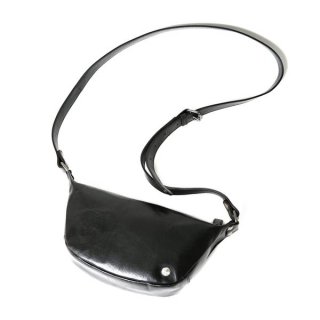 <img class='new_mark_img1' src='https://img.shop-pro.jp/img/new/icons47.gif' style='border:none;display:inline;margin:0px;padding:0px;width:auto;' />MOTOʥ)  MOTO BAG55 HORSE LEATHER MINI SHOULDER BAG ۡ쥶 ߥ˥Хå