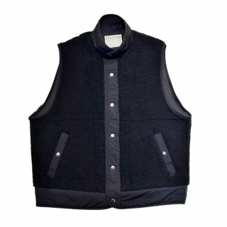 <img class='new_mark_img1' src='https://img.shop-pro.jp/img/new/icons1.gif' style='border:none;display:inline;margin:0px;padding:0px;width:auto;' />BARNS OUTFITTERS  UTILITY BOA VEST BLACK