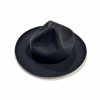 <img class='new_mark_img1' src='https://img.shop-pro.jp/img/new/icons25.gif' style='border:none;display:inline;margin:0px;padding:0px;width:auto;' />HEADS<br>BRIM STITCH HAT Black