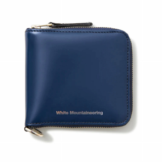 <img class='new_mark_img1' src='https://img.shop-pro.jp/img/new/icons1.gif' style='border:none;display:inline;margin:0px;padding:0px;width:auto;' /> White Mountaineering<br>LEATHER WALLET Navy