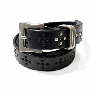 <img class='new_mark_img1' src='https://img.shop-pro.jp/img/new/icons1.gif' style='border:none;display:inline;margin:0px;padding:0px;width:auto;' /> White Mountaineering<br>STUDS LEATHER BELT
