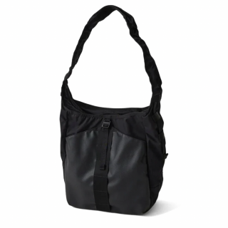 <img class='new_mark_img1' src='https://img.shop-pro.jp/img/new/icons1.gif' style='border:none;display:inline;margin:0px;padding:0px;width:auto;' /> White Mountaineering<br>WM BLK x BRIEFING<br>HOBO SHOULDER TALL