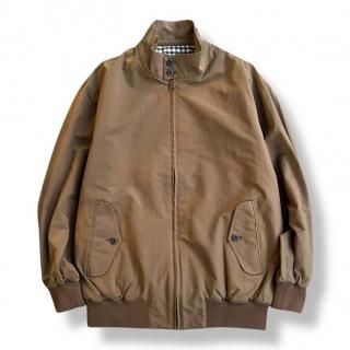 <img class='new_mark_img1' src='https://img.shop-pro.jp/img/new/icons1.gif' style='border:none;display:inline;margin:0px;padding:0px;width:auto;' />PORTER CLASSIC<br>WEATHER SWING TOP<br> KHAKI