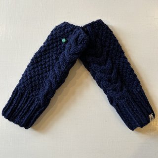 Slow Hands / aran knit hand warmer NAVY
