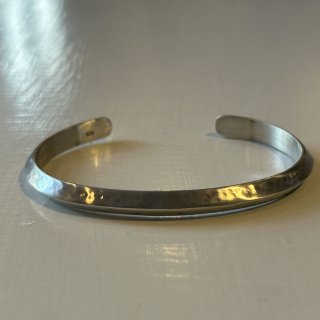 Slow Hands / triangle bracelet