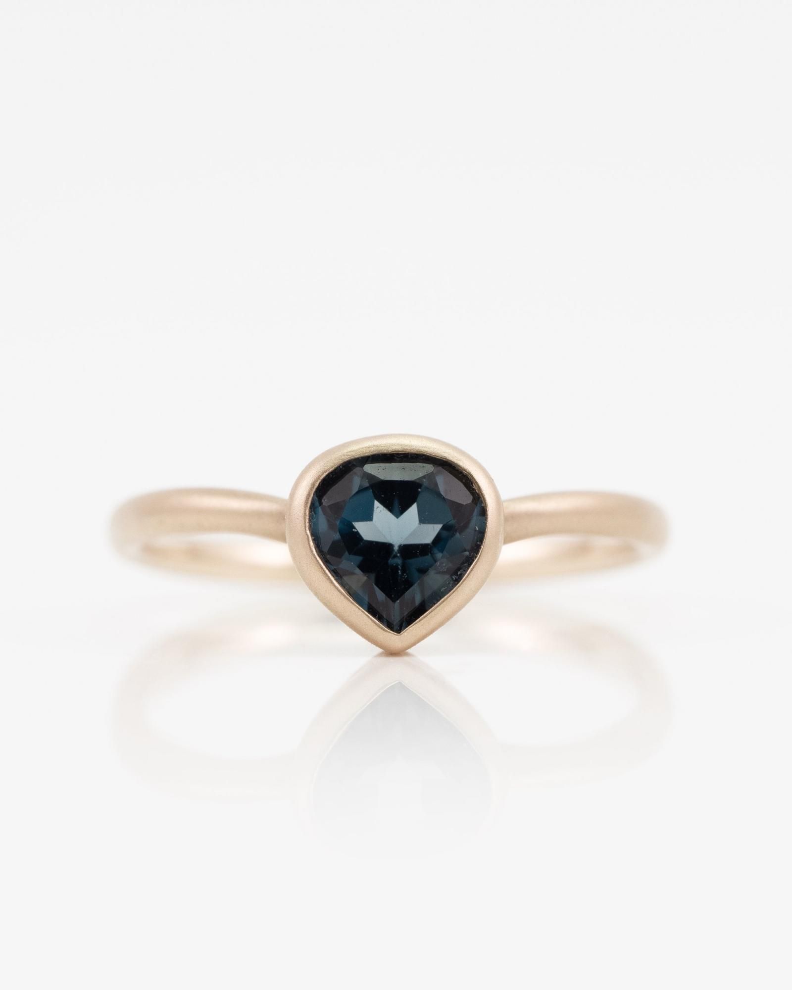 K10 Marron Ring / London Blue Topaz