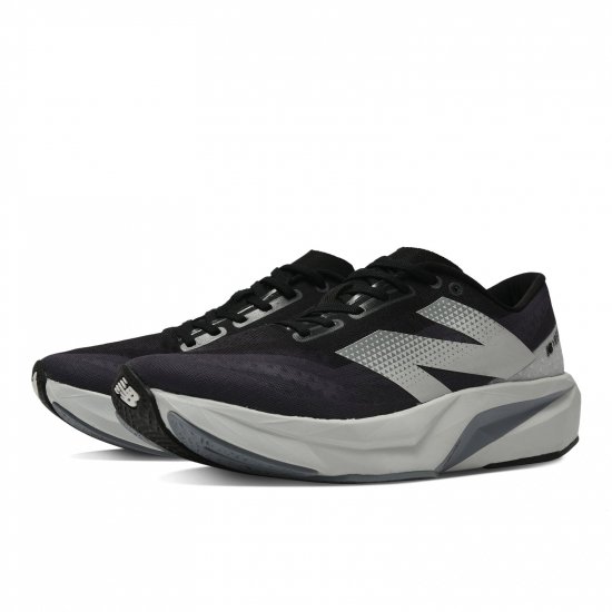 <img class='new_mark_img1' src='https://img.shop-pro.jp/img/new/icons24.gif' style='border:none;display:inline;margin:0px;padding:0px;width:auto;' />FuelCell Rebel v4 LK4newbalance/MFCXLK4Dۤξʲ