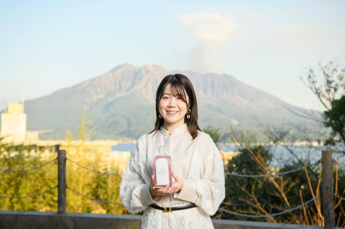 本格焼酎製法のスピリッツ「NANAIRO-七色-」