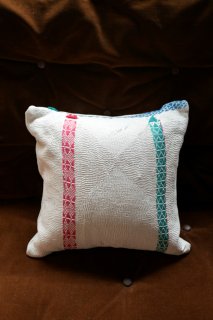 VINTAGE WHITE CUSHION/VWC1-1