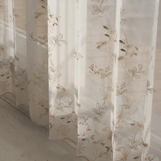 シームレス レースカーテン｜ ベージュ・グリーンの2色展開。草花