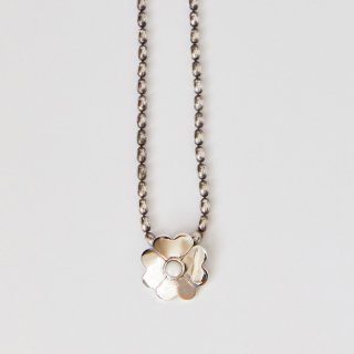 FLOWER NECKLACE / SHELL PEARL
