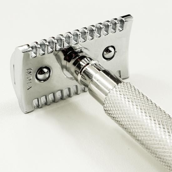 両刃カミソリ　Timeless Razor 0.68 オープンコム　ステンレス 両刃カミソリ Timeless Razor 0.68 オープンコム ステンレス