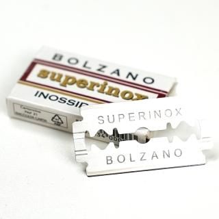 イタリア　オメガ社　ブラシ　大、小 2本セット。 イタリア オメガ社 ブラシ 大、小 2本セット。