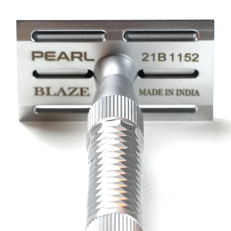 YAMATO SILVER STEEL カミソリ　ストレートカミソリ　KOZA Pearl Blaze パール ブレイズ クローズコム | オール真鍮 | 全長