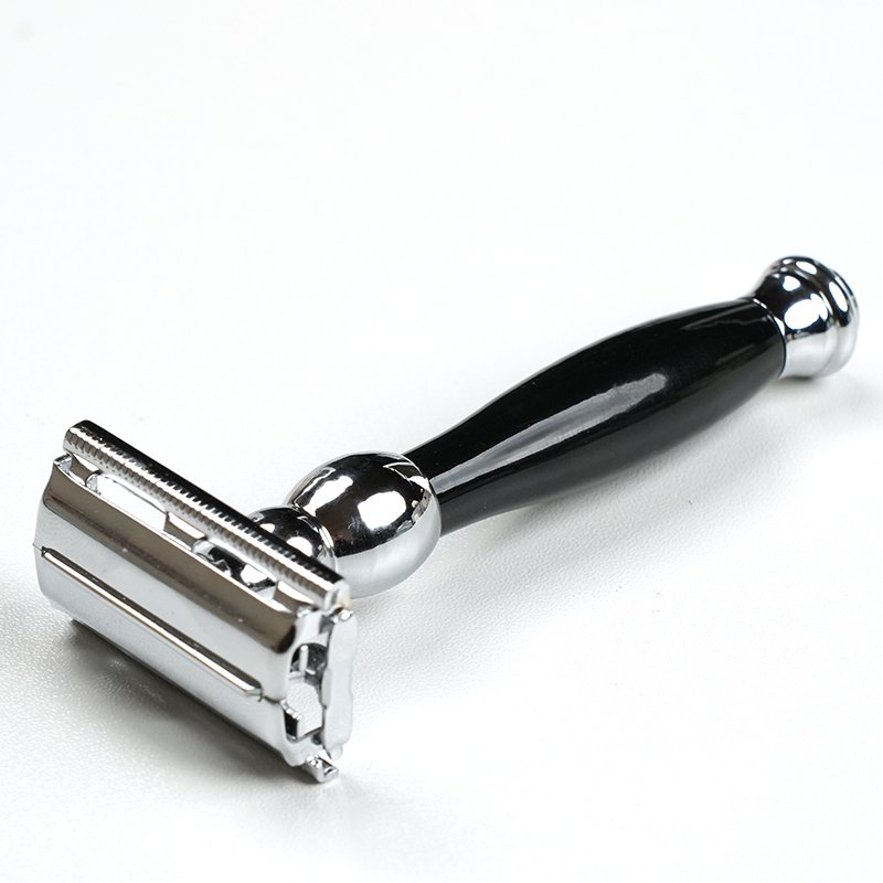 Pearl パール Twist To Open Mechanism | バタフライオープンの両刃カミソリ - 両刃カミソリ専門店 KOJAK RAZOR