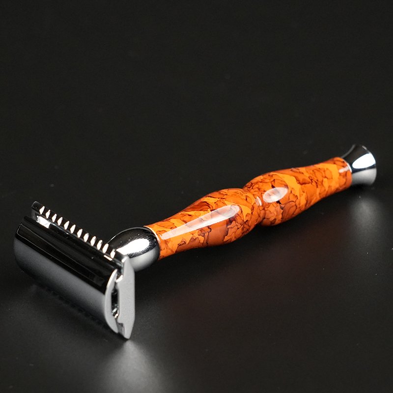 シェービング用品専門店 KOJAK RAZOR