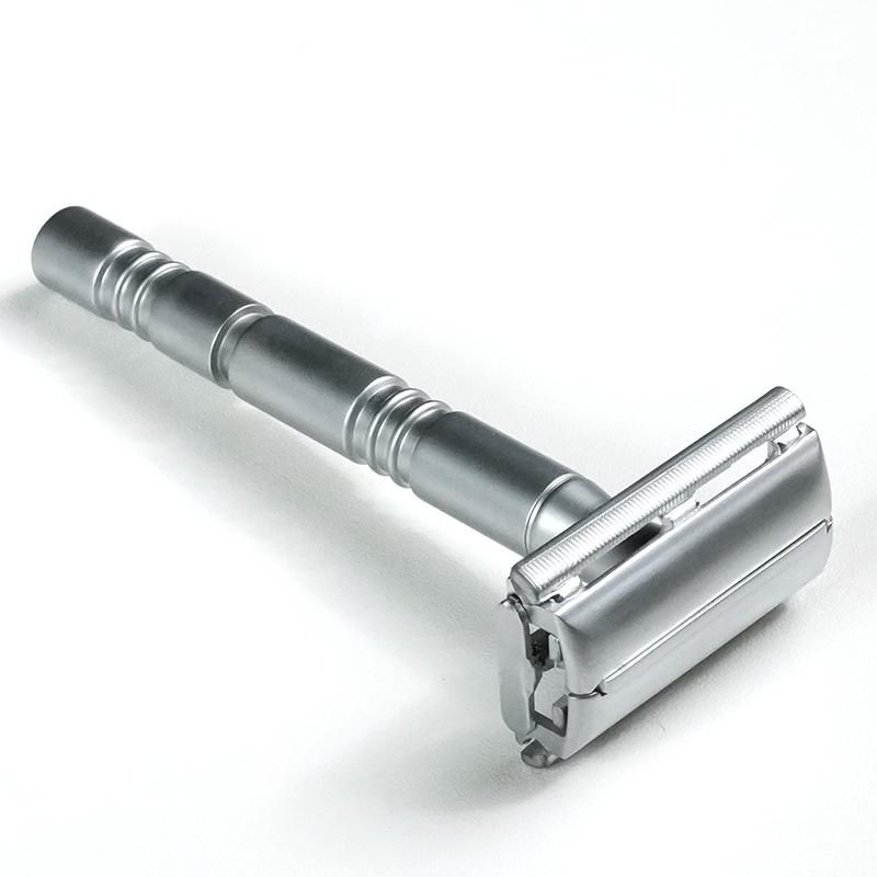 シェービング用品専門店 KOJAK RAZOR